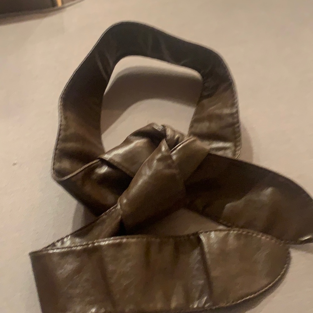 Leather belt